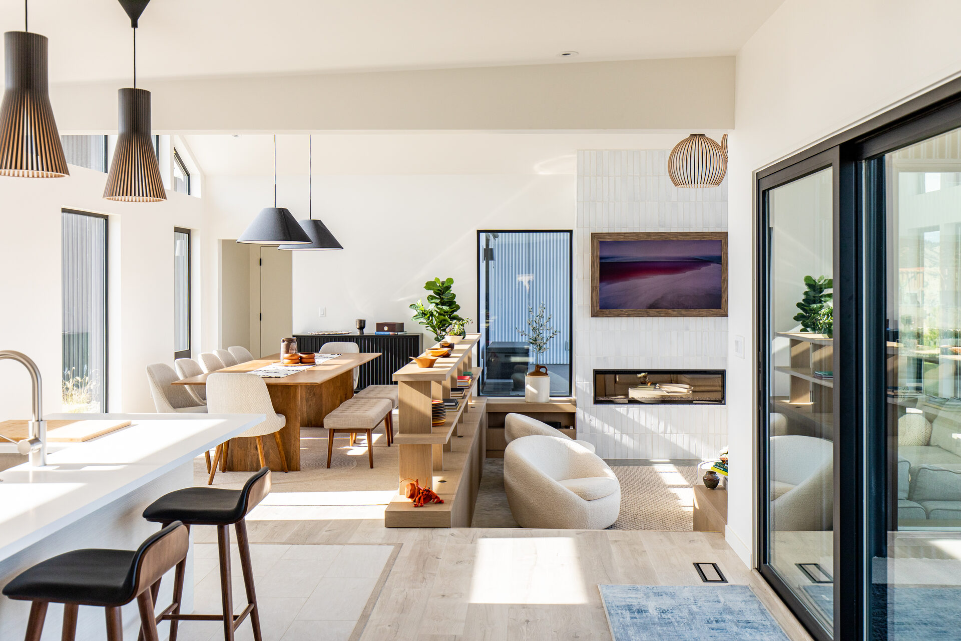 Hawk's Ridge — residential architecture, Chelan, WA