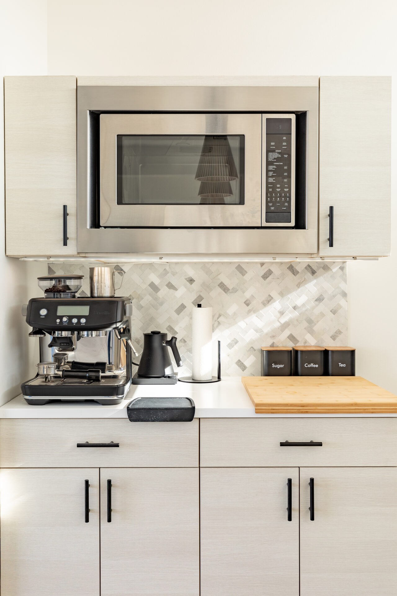 Hawk's Ridge — residential architecture, Chelan, WA