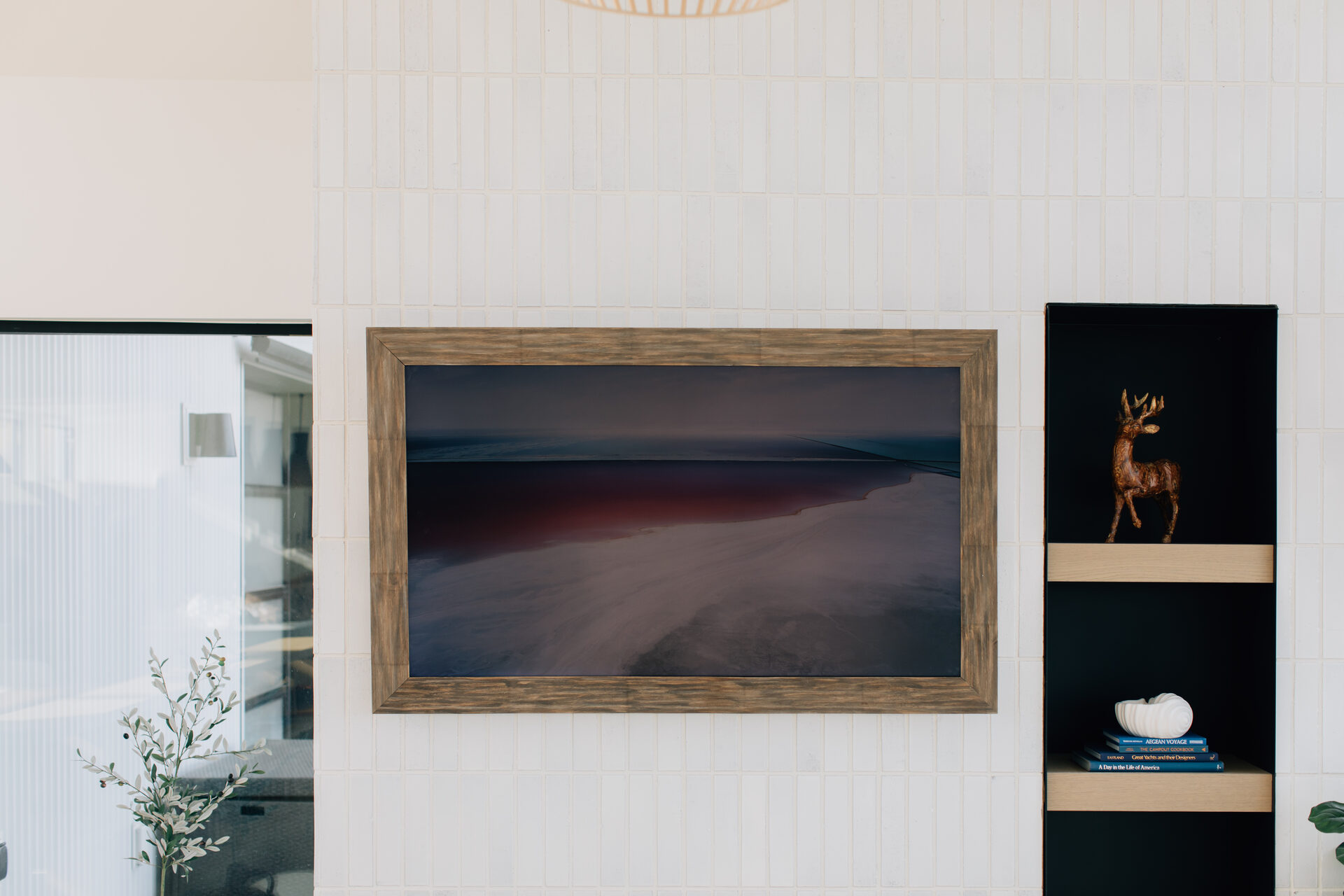 Hawk's Ridge — residential architecture, Chelan, WA