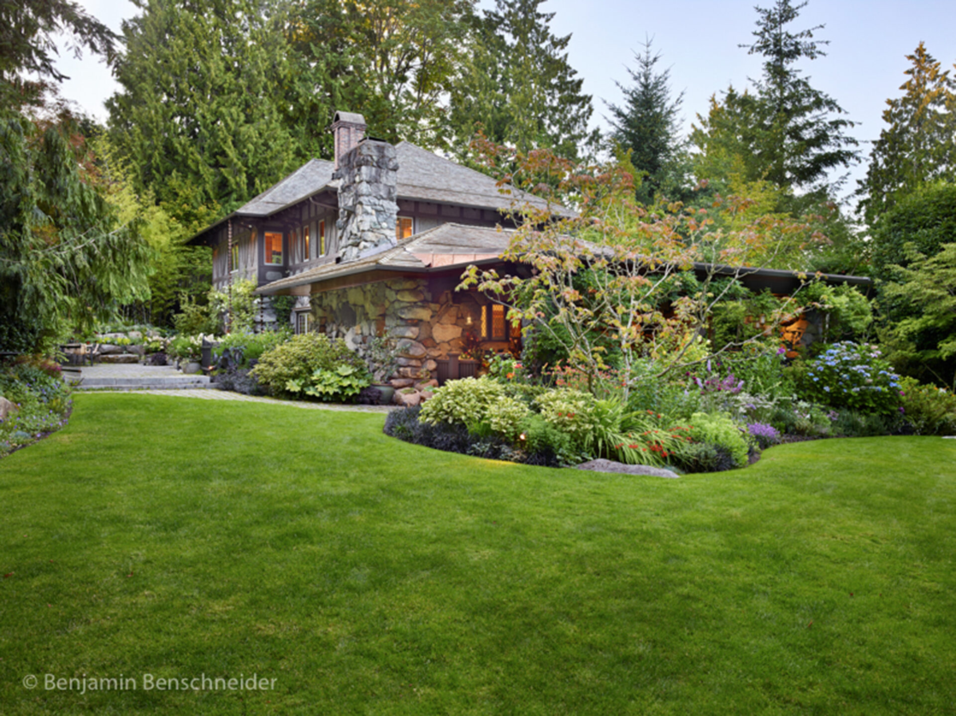 Landmark Residence — garden