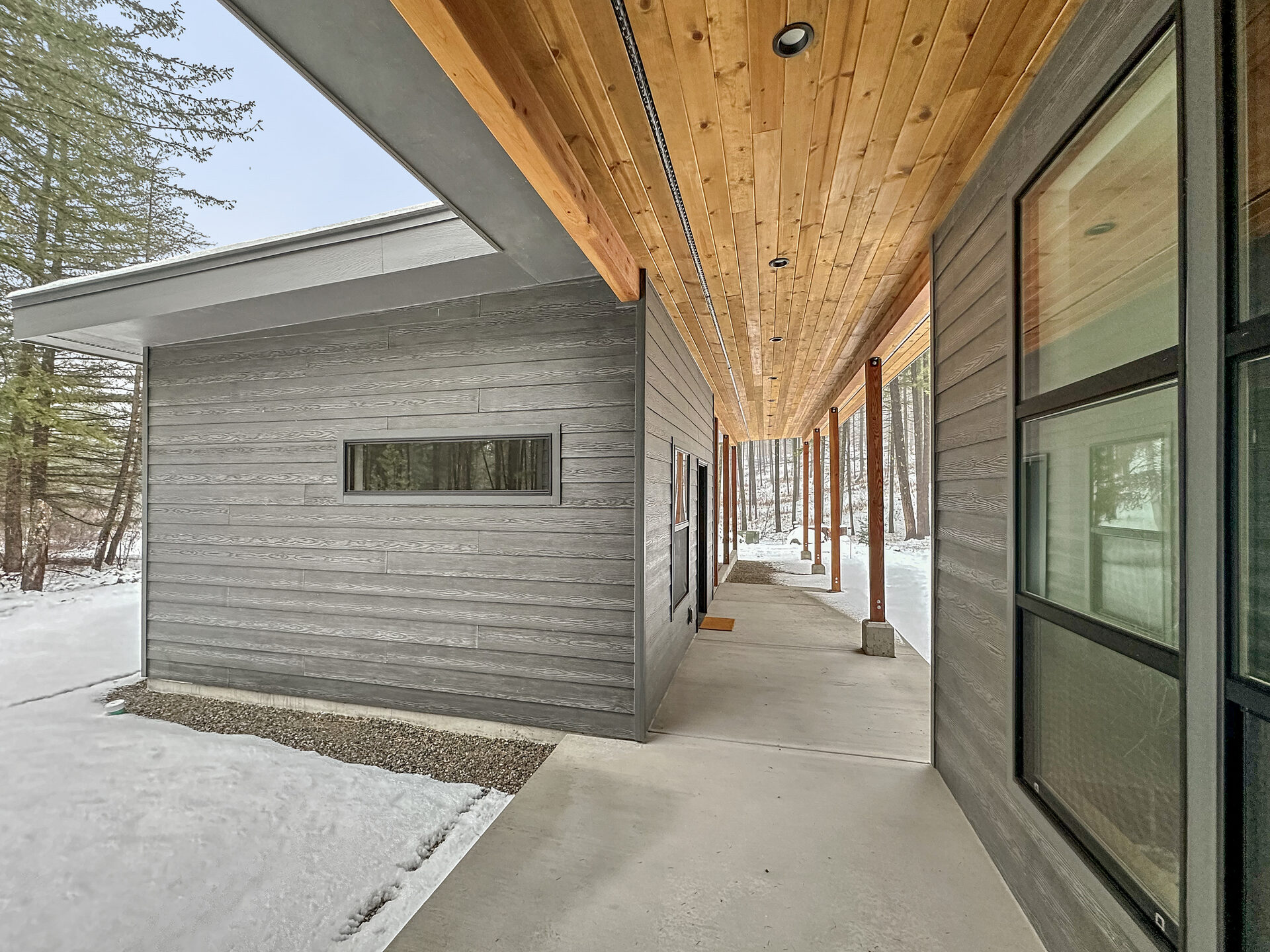 The Woodlands — residential architecture, Mazama, WA