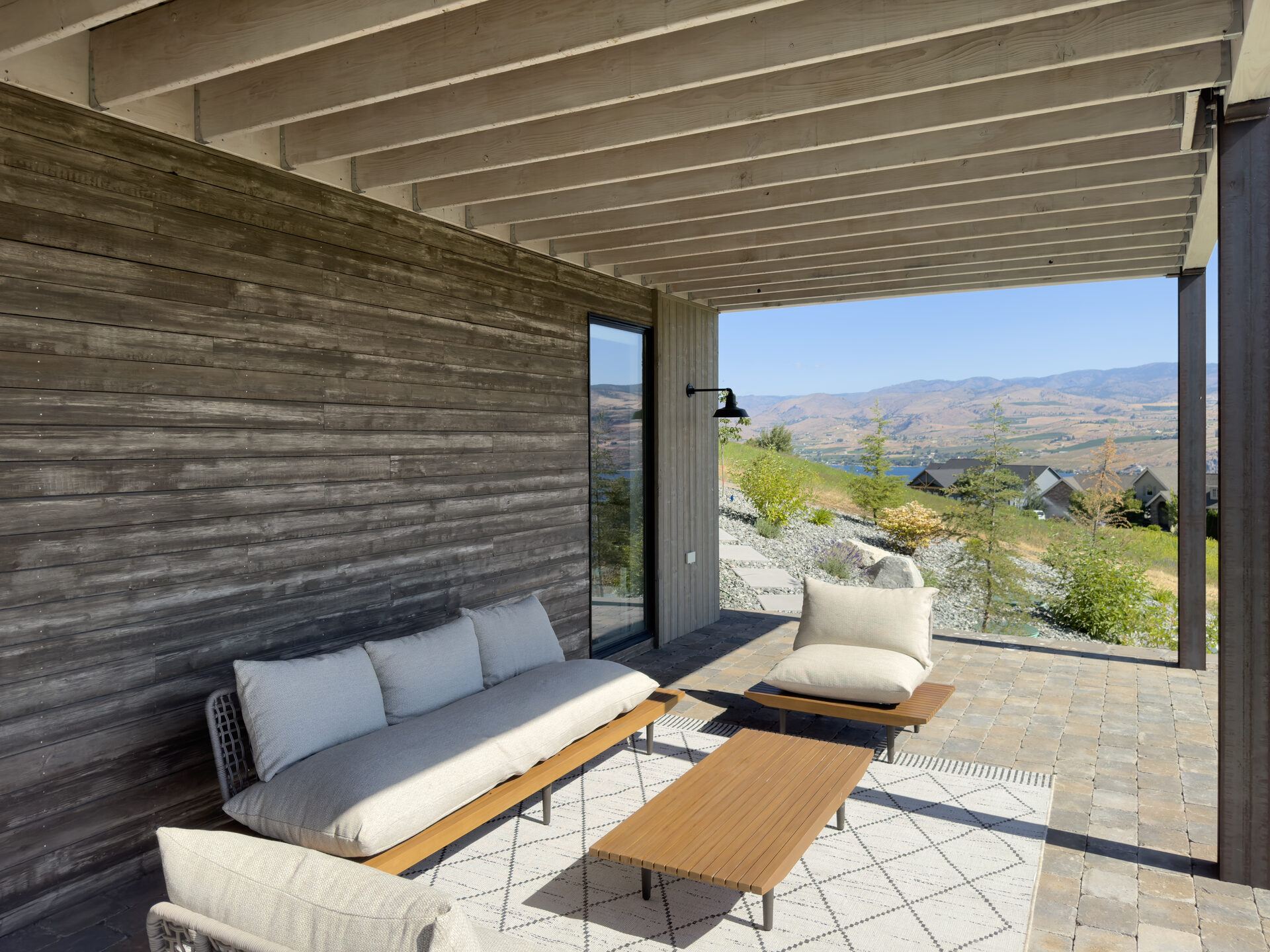 Vista — residential architecture, Chelan, WA