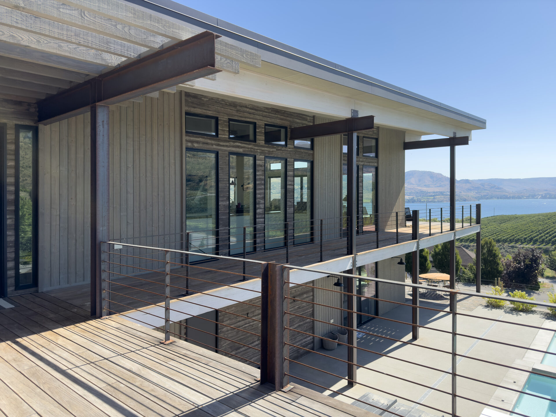 Vista — residential architecture, Chelan, WA